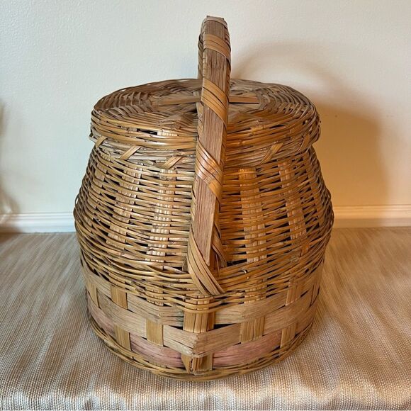 VINTAGE! Market Basket w/Handle and Lid - Picture 12 of 14